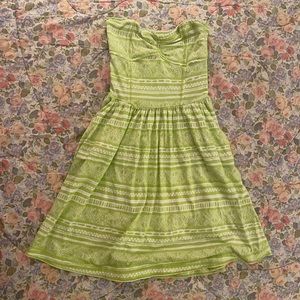 Green strapless sundress with pockets
